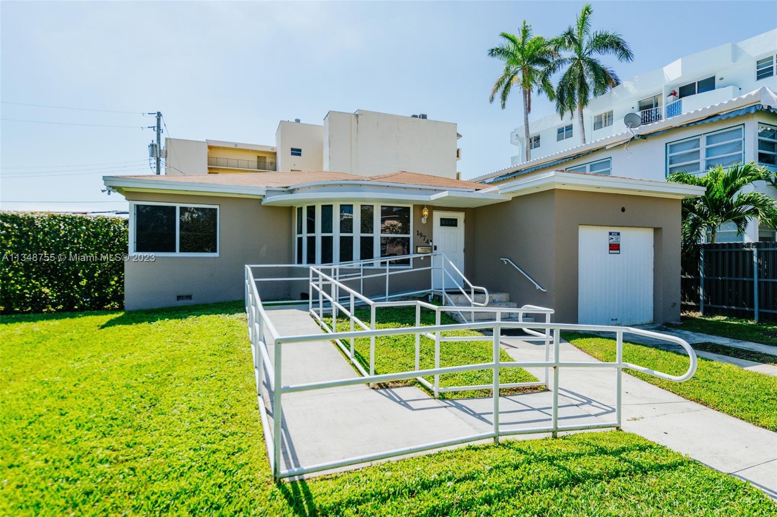 ISLE OF NORMANDY MIAMI VI - Residential