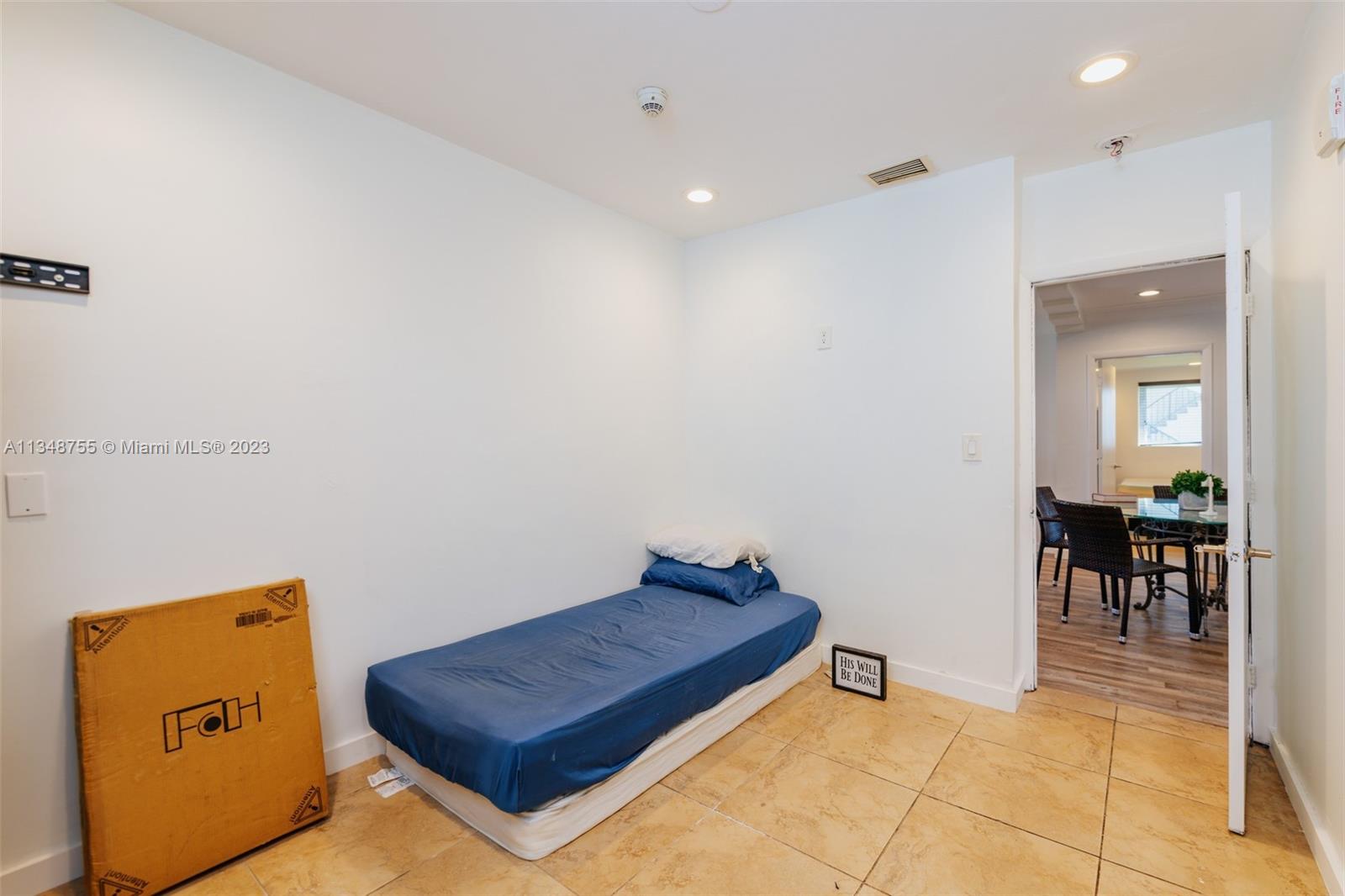ISLE OF NORMANDY MIAMI VI - Residential