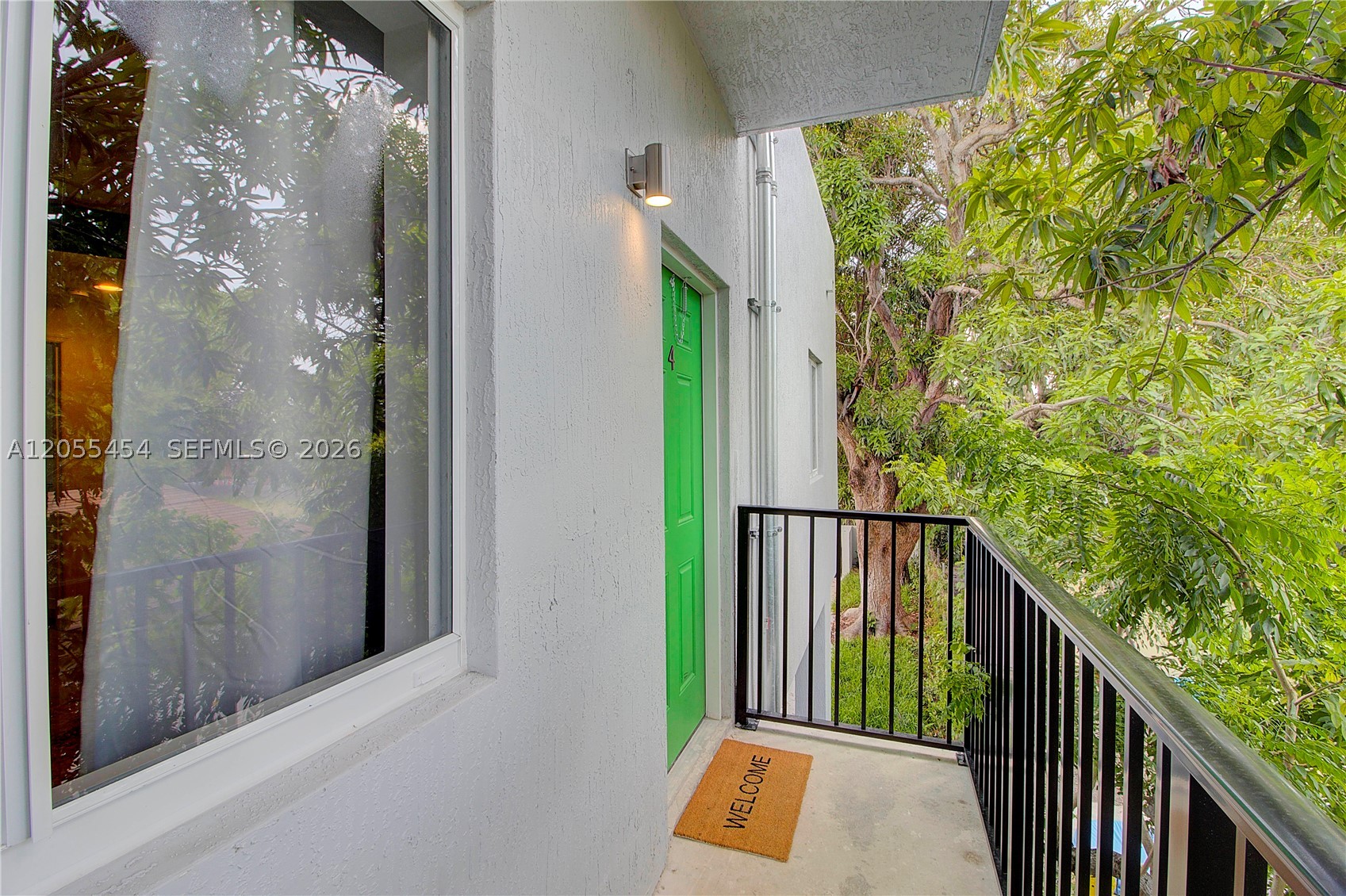 NORTHERN BLVD TRACK - Residential Lease