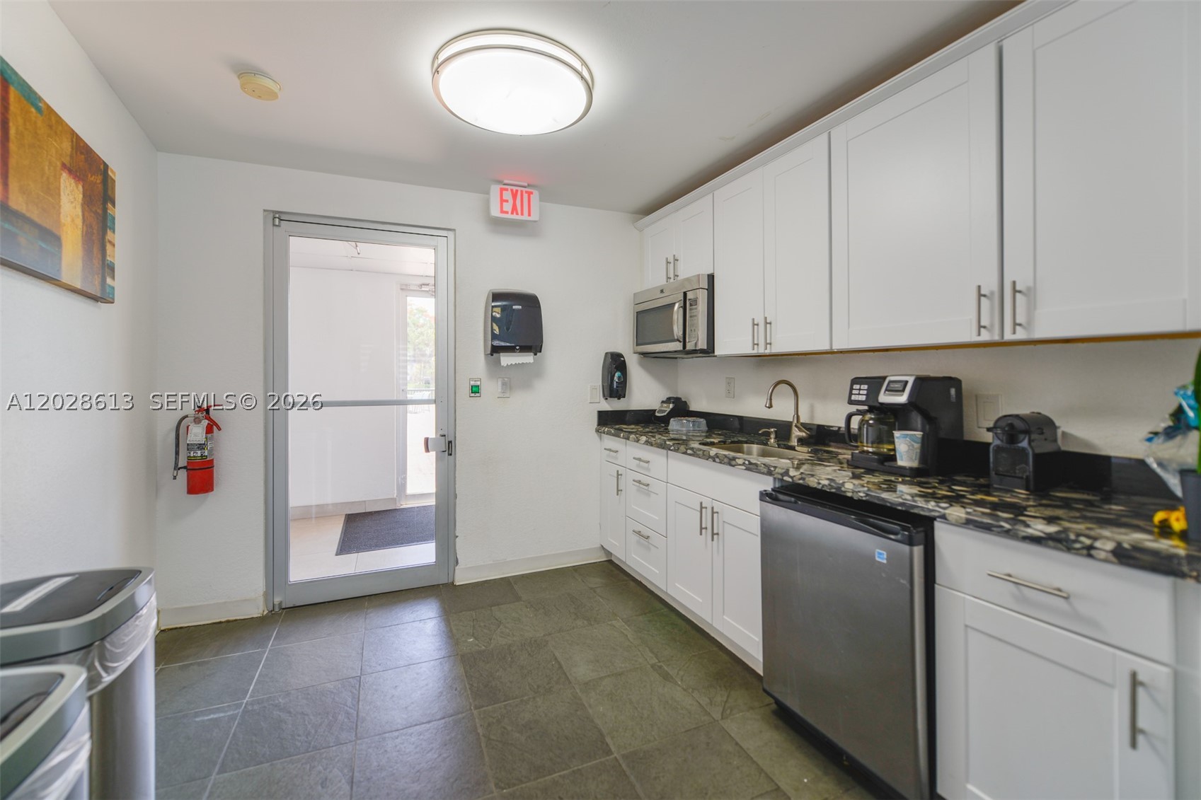 OCEAN VIEW TOWERS CONDO - Residential Lease