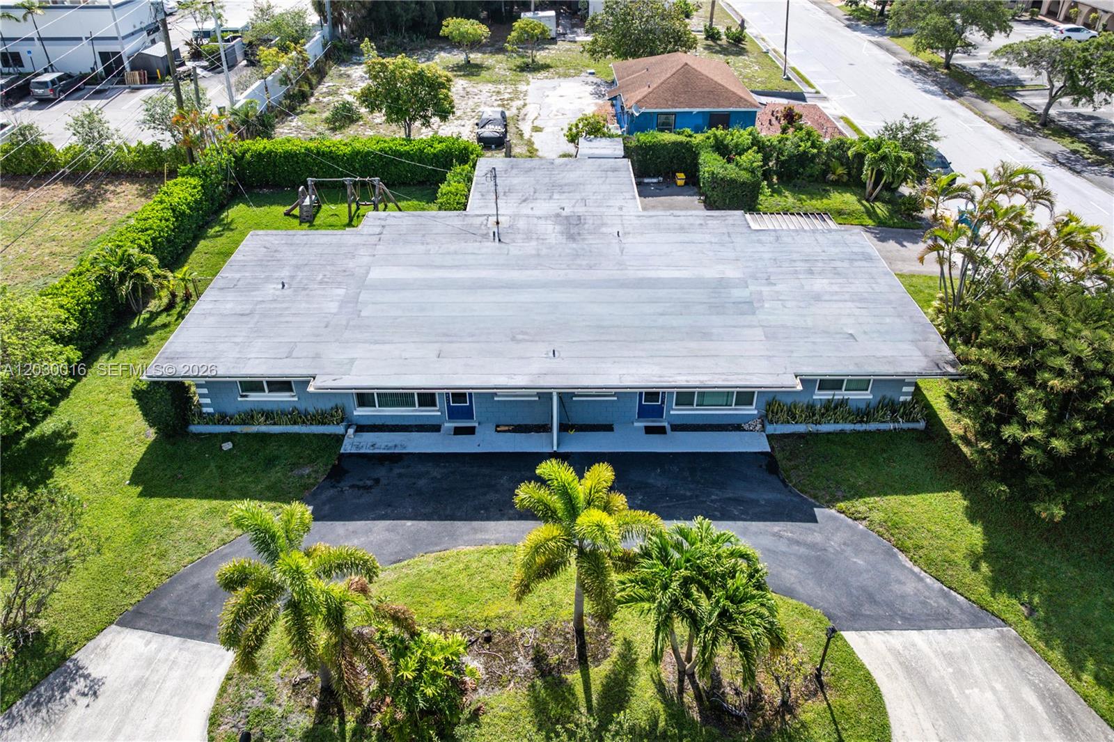 BOYNTON HEIGHTS - Residential Lease