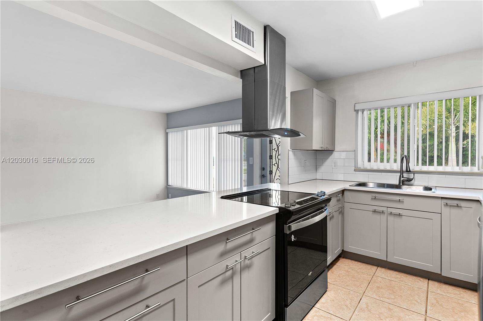 BOYNTON HEIGHTS - Residential Lease
