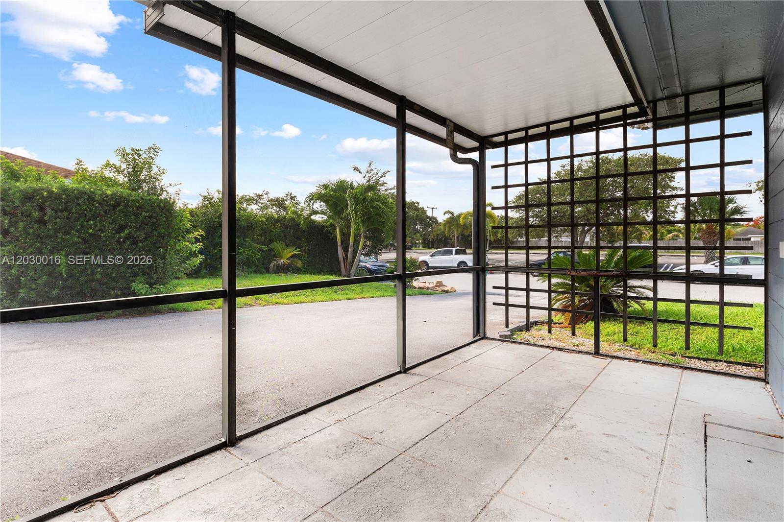 BOYNTON HEIGHTS - Residential Lease