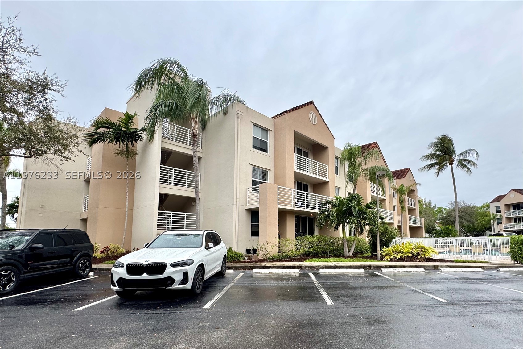 SHERIDAN OCEAN CLUB CONDO - Residential
