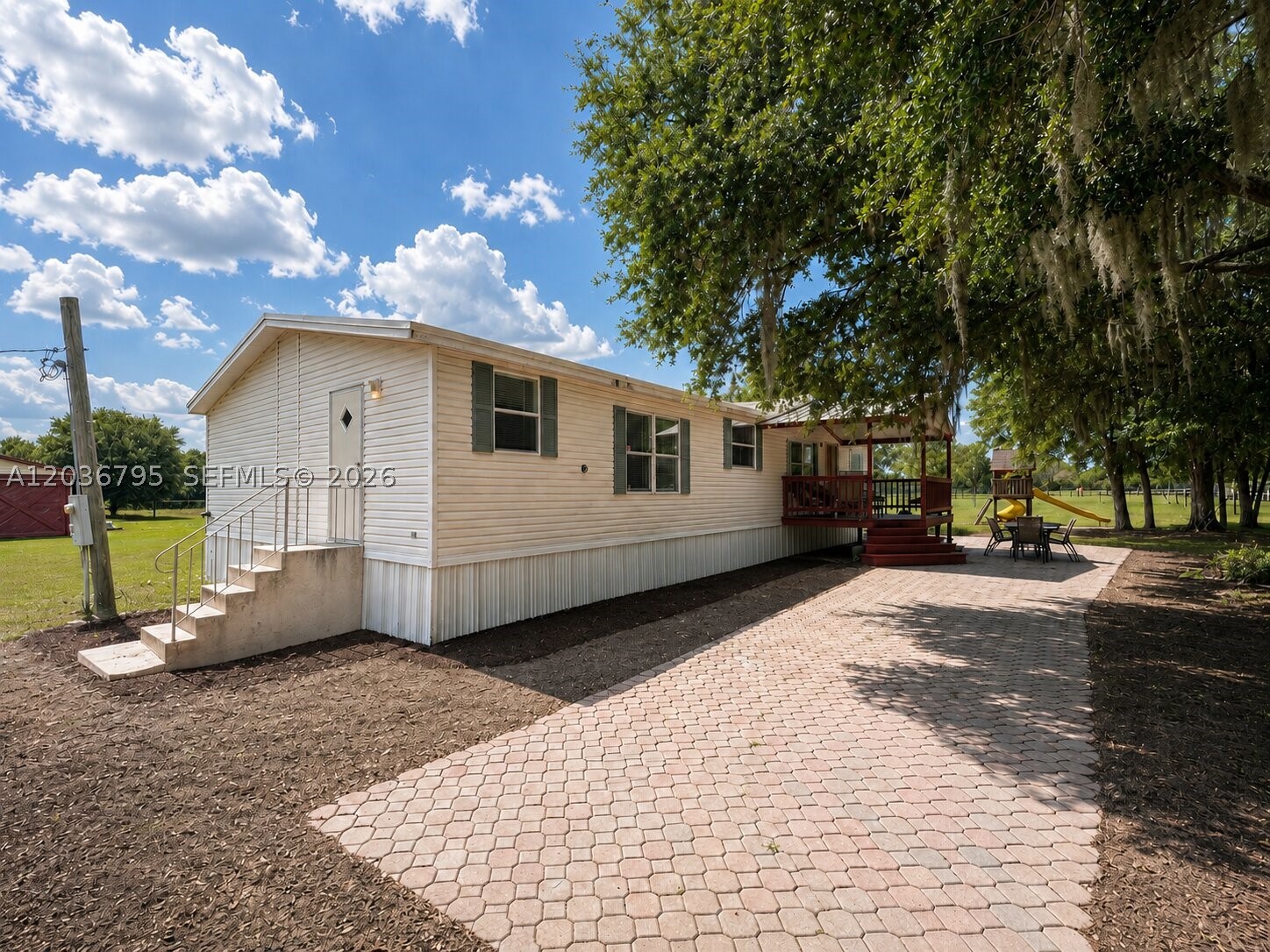 SAND RIDGE ESTATES - Residential