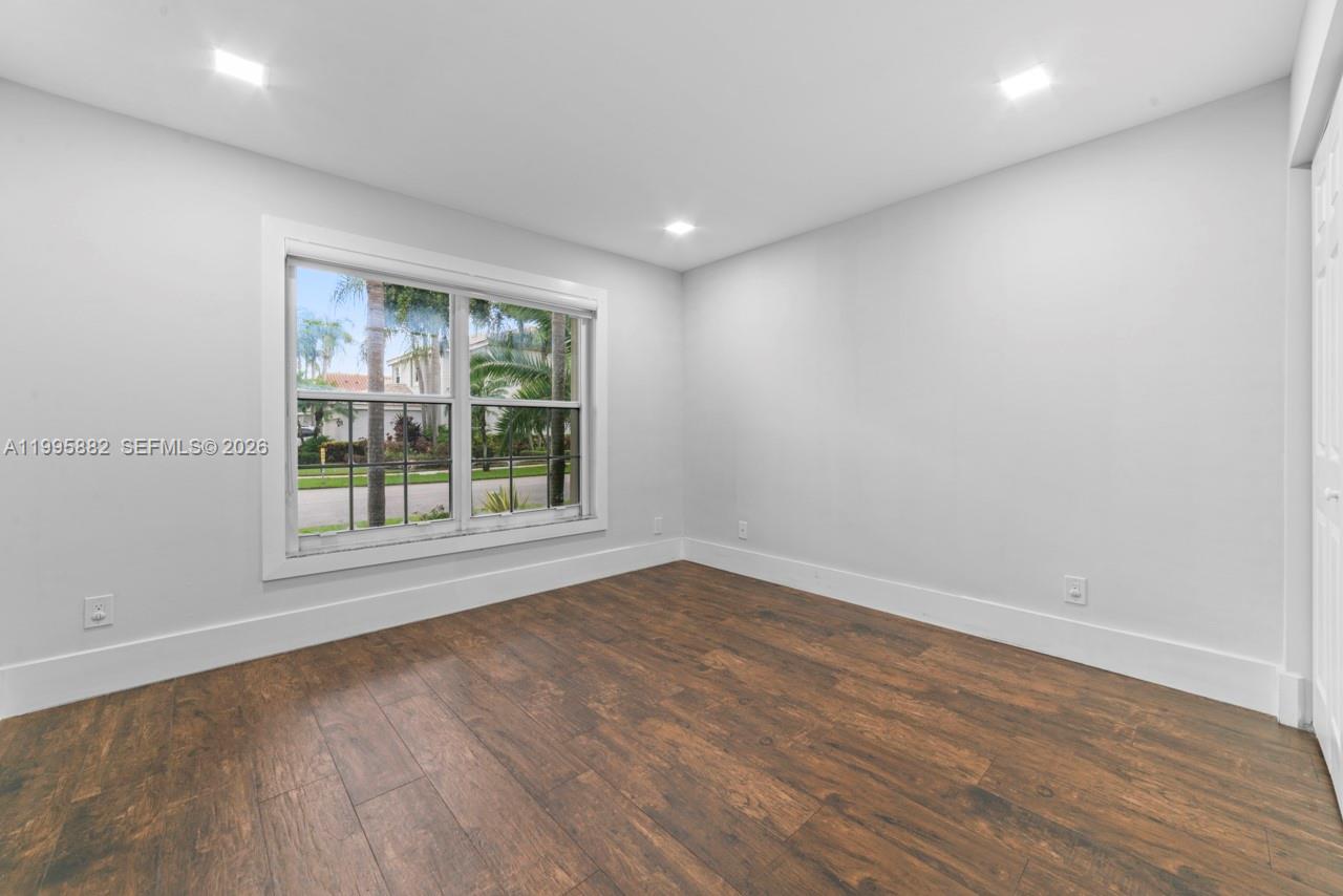 SILVER LAKES PHASE III - Residential