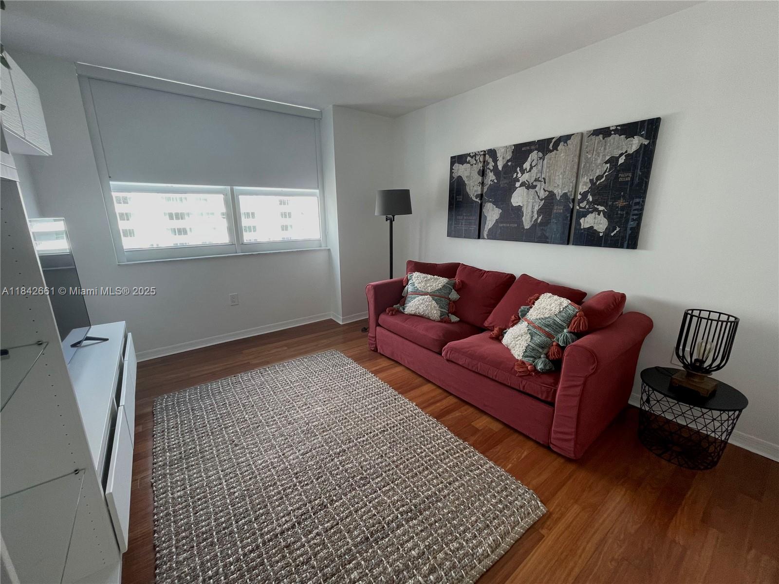 THE MARK ON BRICKELL COND - Residential