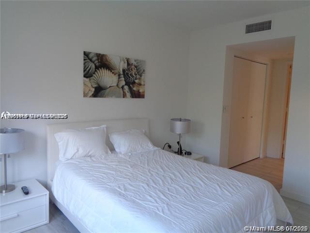 BEACHWALK CONDOMINIUM - Residential