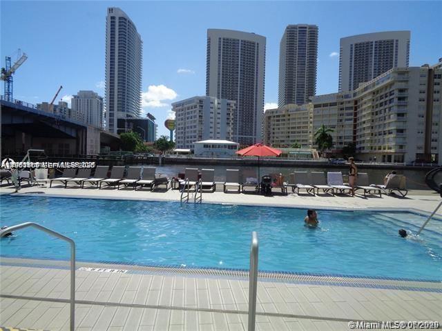BEACHWALK CONDOMINIUM - Residential