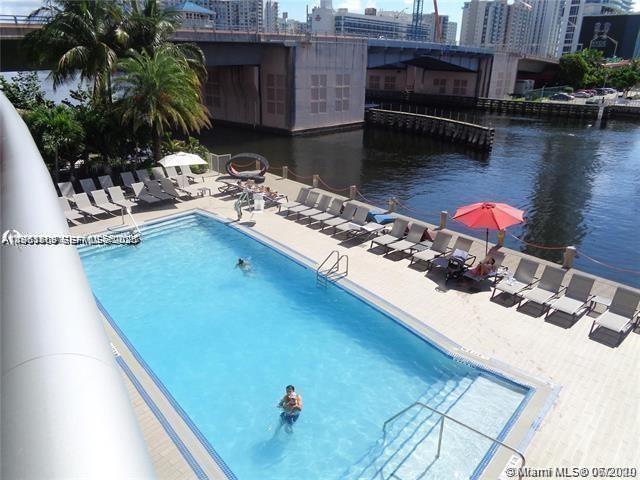 BEACHWALK CONDOMINIUM - Residential