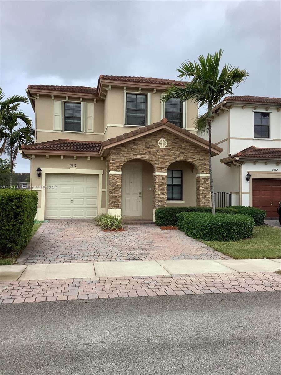 TRELLIS AT BAYSHORE - Residential Lease