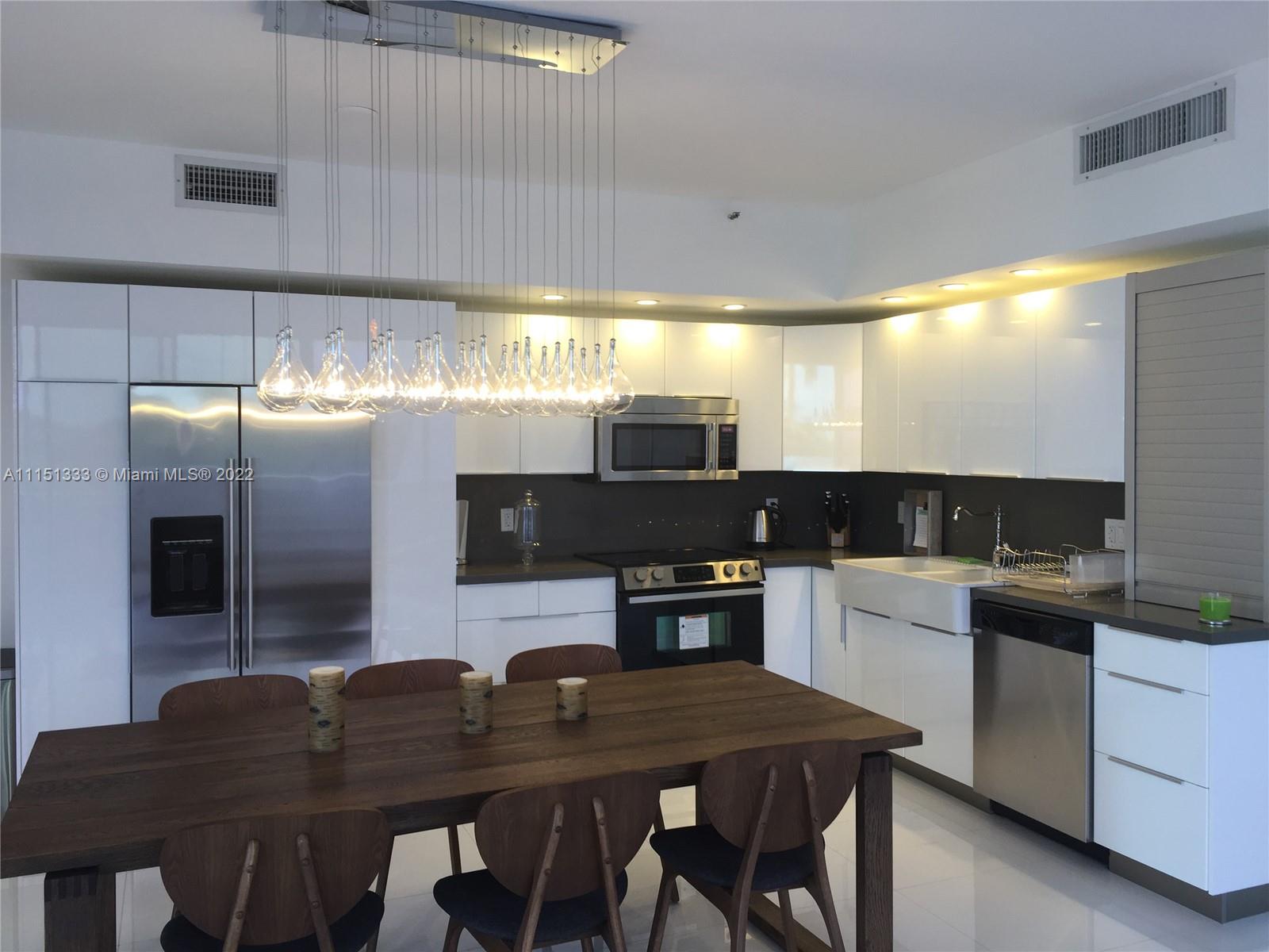 POINCIANA IS YT & RCQ CLU - Residential