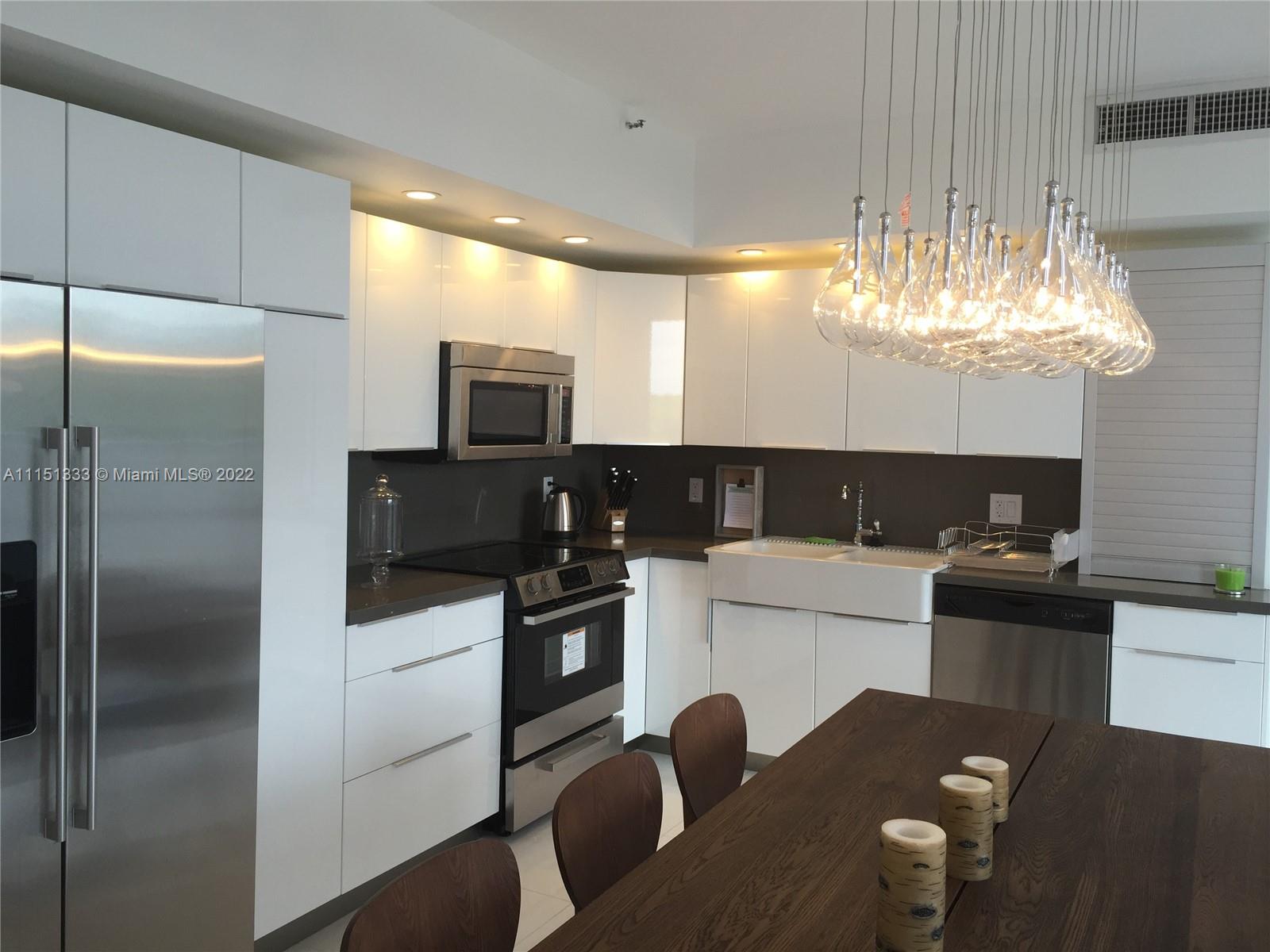 POINCIANA IS YT & RCQ CLU - Residential