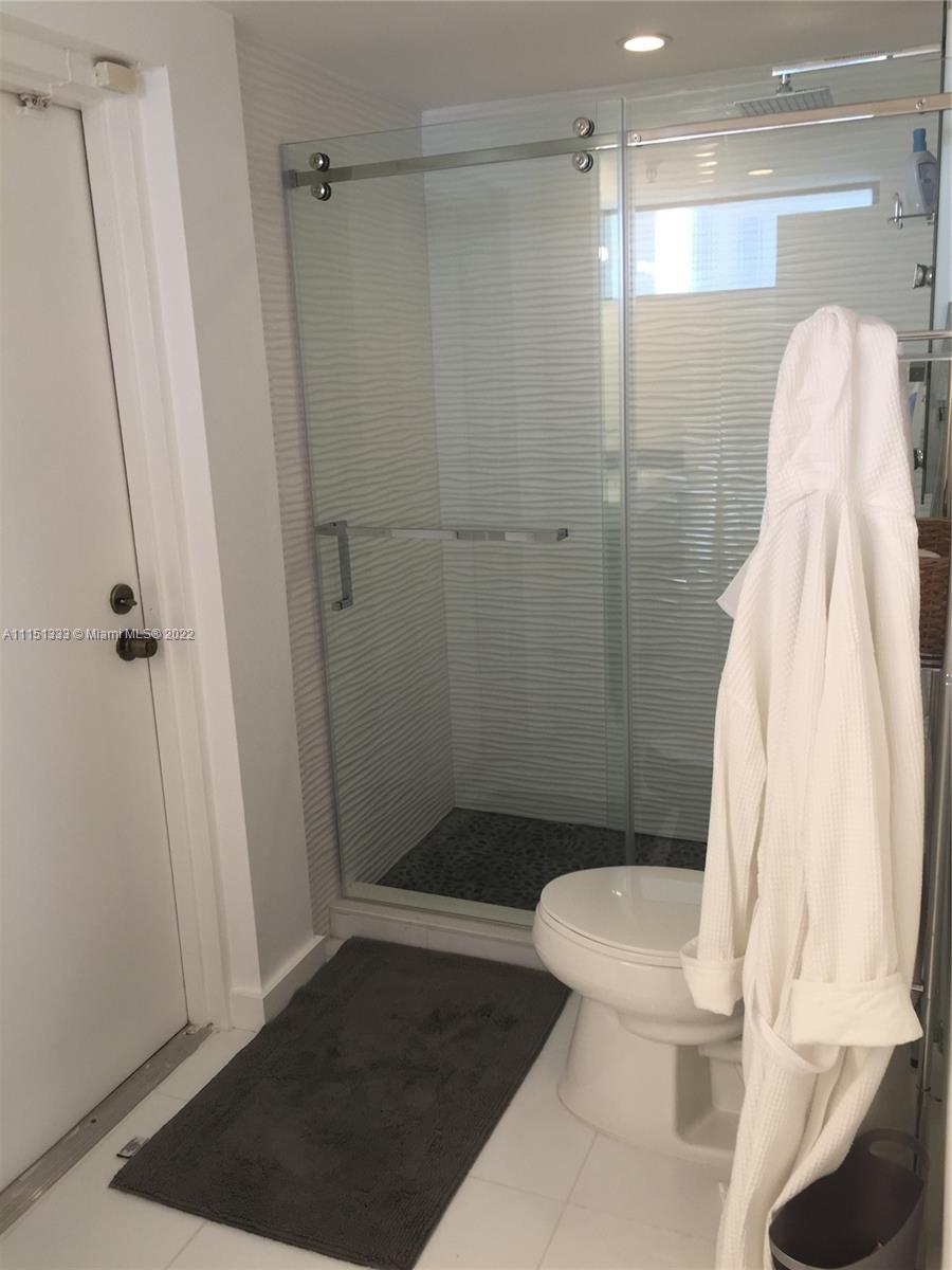 POINCIANA IS YT & RCQ CLU - Residential