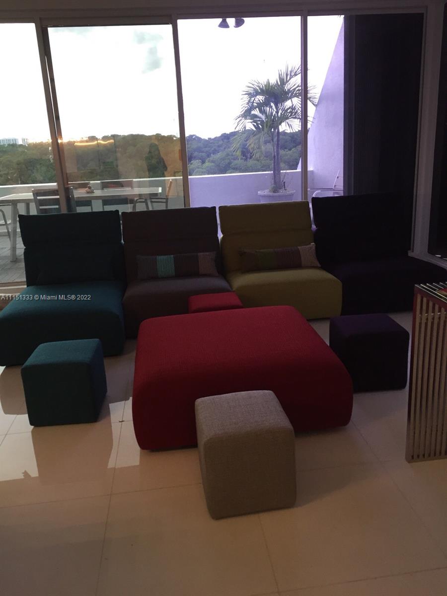 POINCIANA IS YT & RCQ CLU - Residential