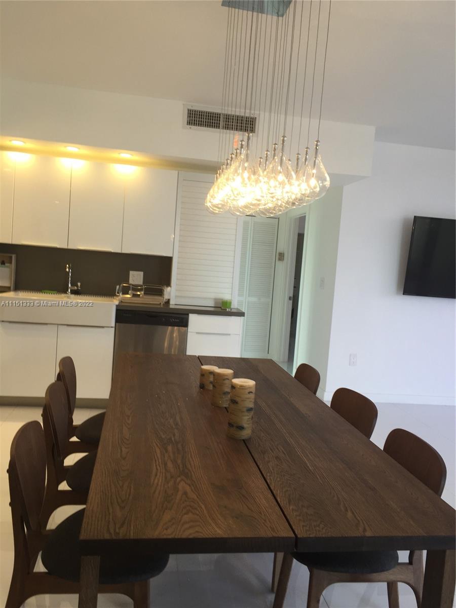 POINCIANA IS YT & RCQ CLU - Residential