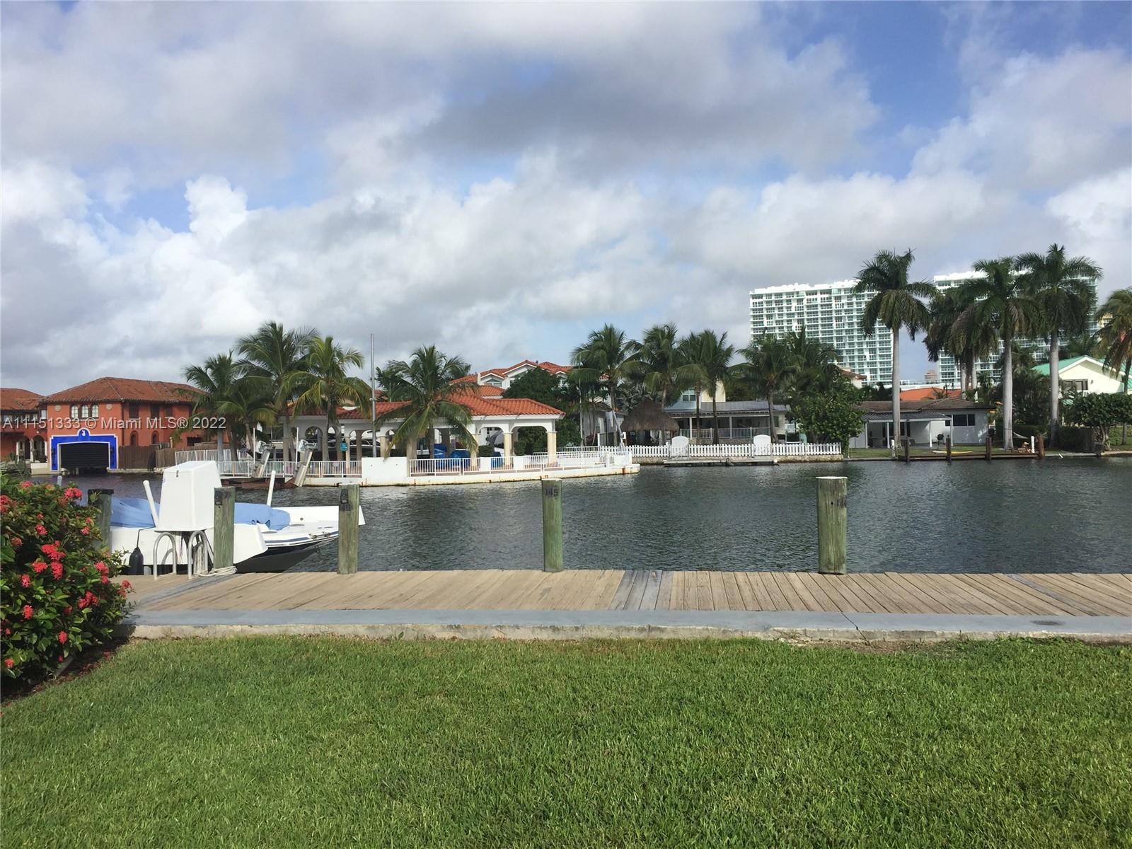 POINCIANA IS YT & RCQ CLU - Residential