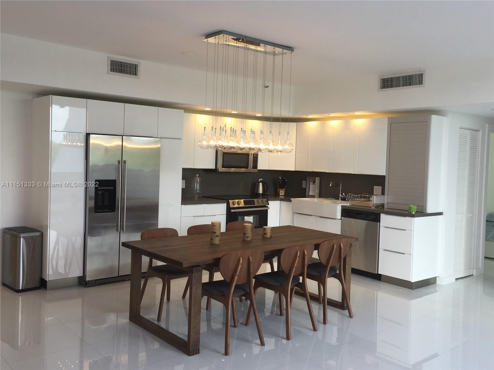 POINCIANA IS YT & RCQ CLU - Residential