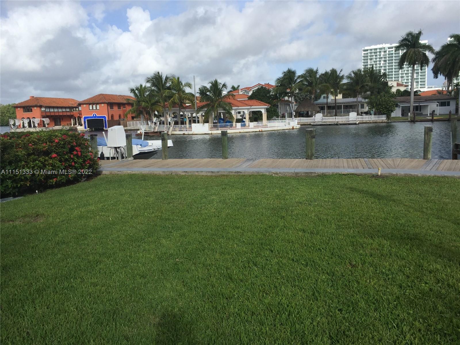 POINCIANA IS YT & RCQ CLU - Residential