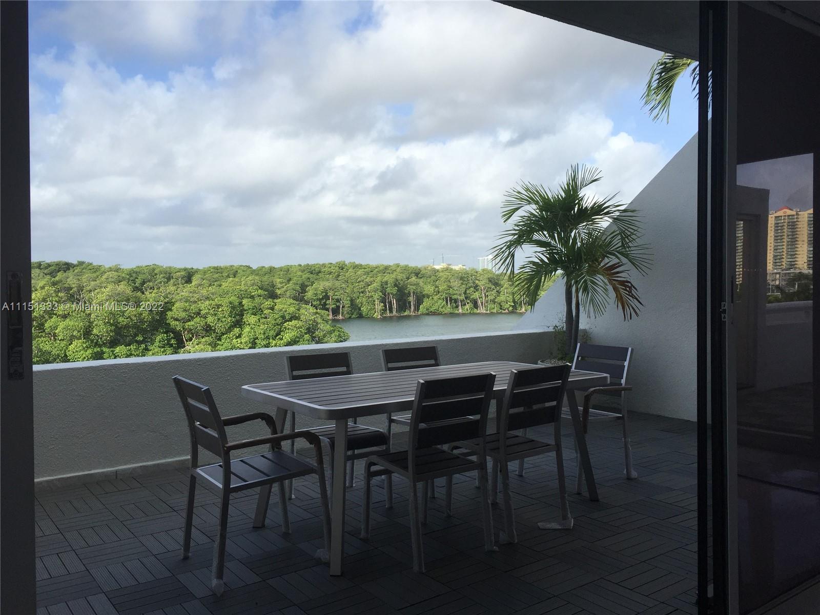 POINCIANA IS YT & RCQ CLU - Residential