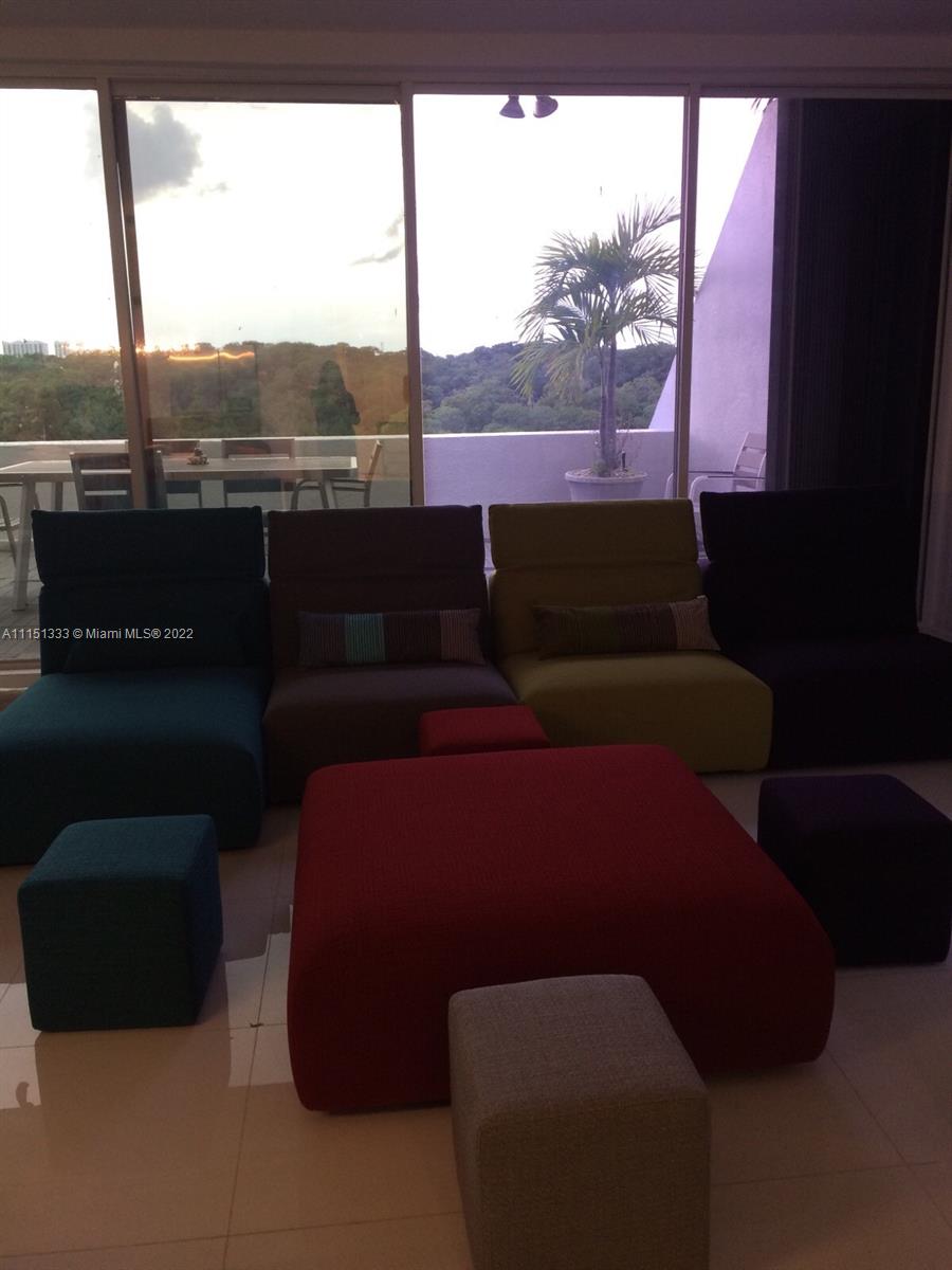 POINCIANA IS YT & RCQ CLU - Residential