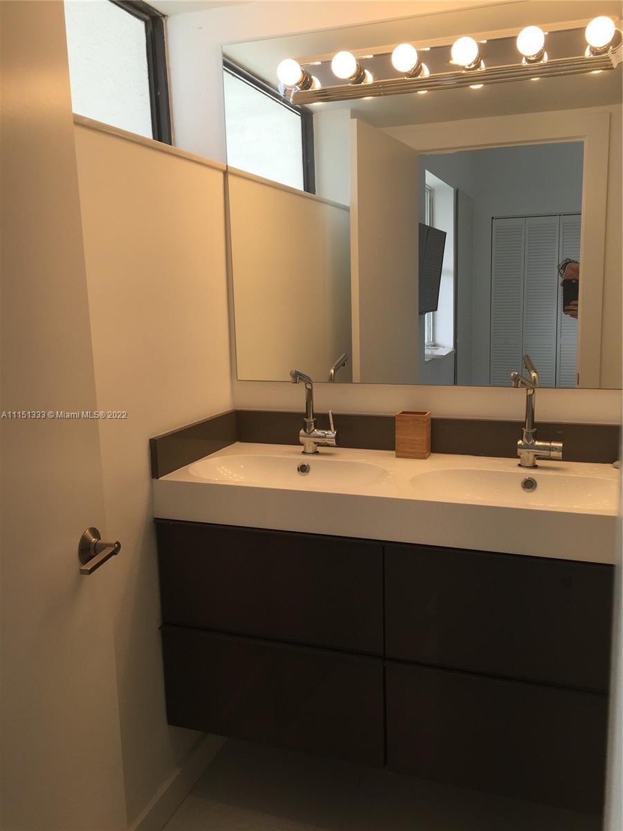 POINCIANA IS YT & RCQ CLU - Residential