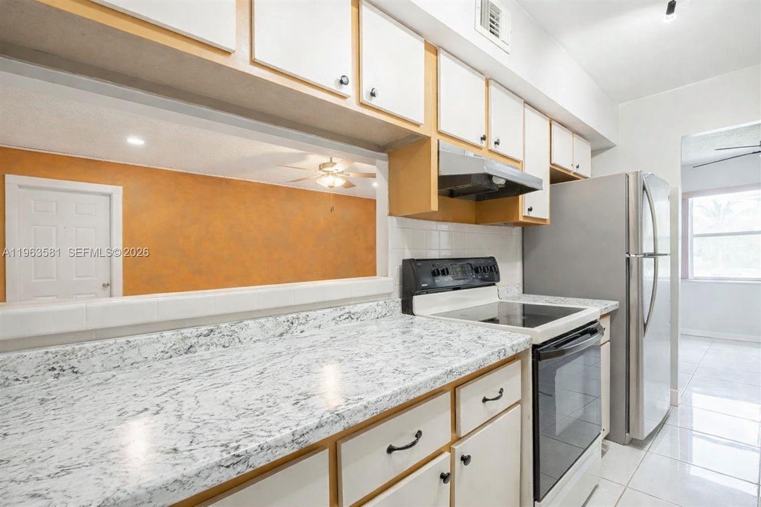 NEWPORT AT LAUDERHILL CON - Residential