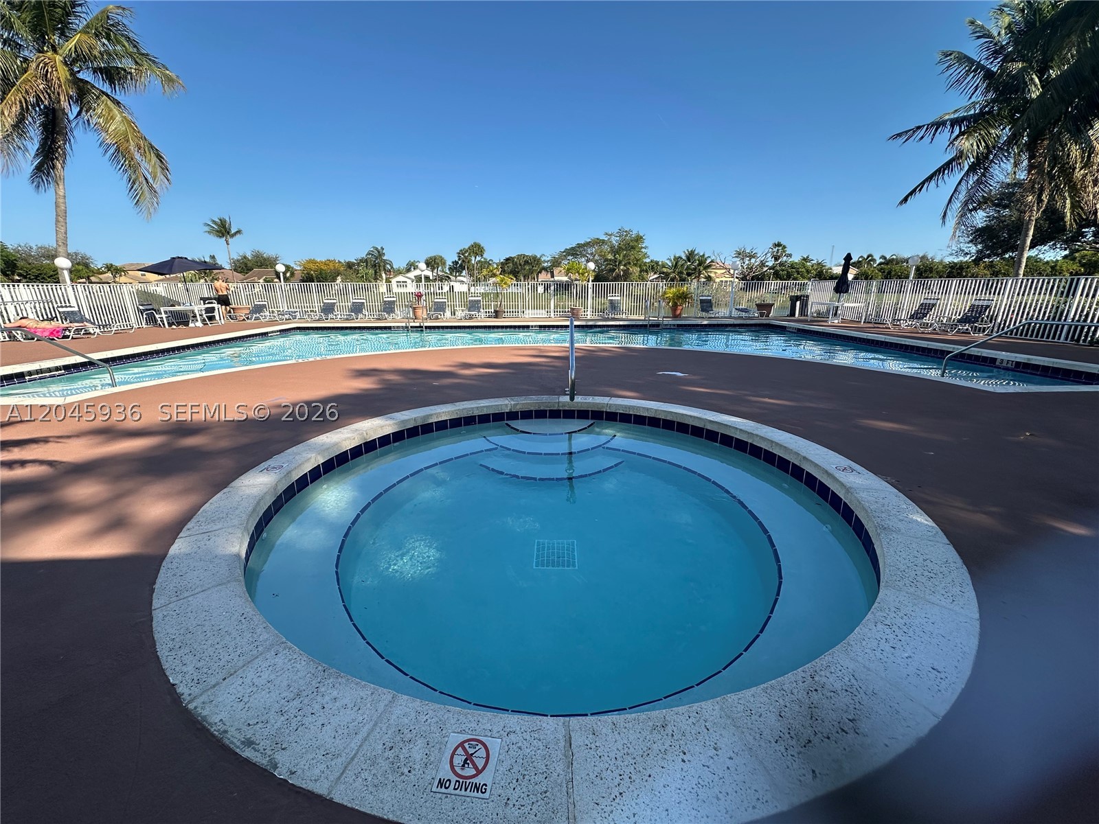SAILBOAT POINTE CONDO - Residential