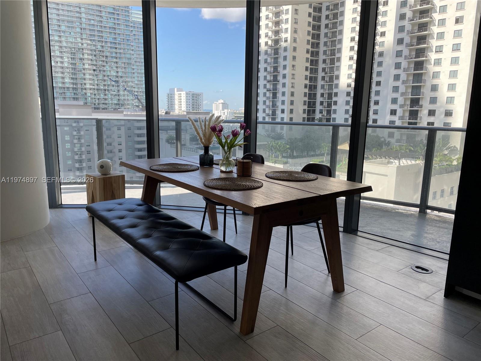 BRICKELL HEIGHTS EAST CON - Residential