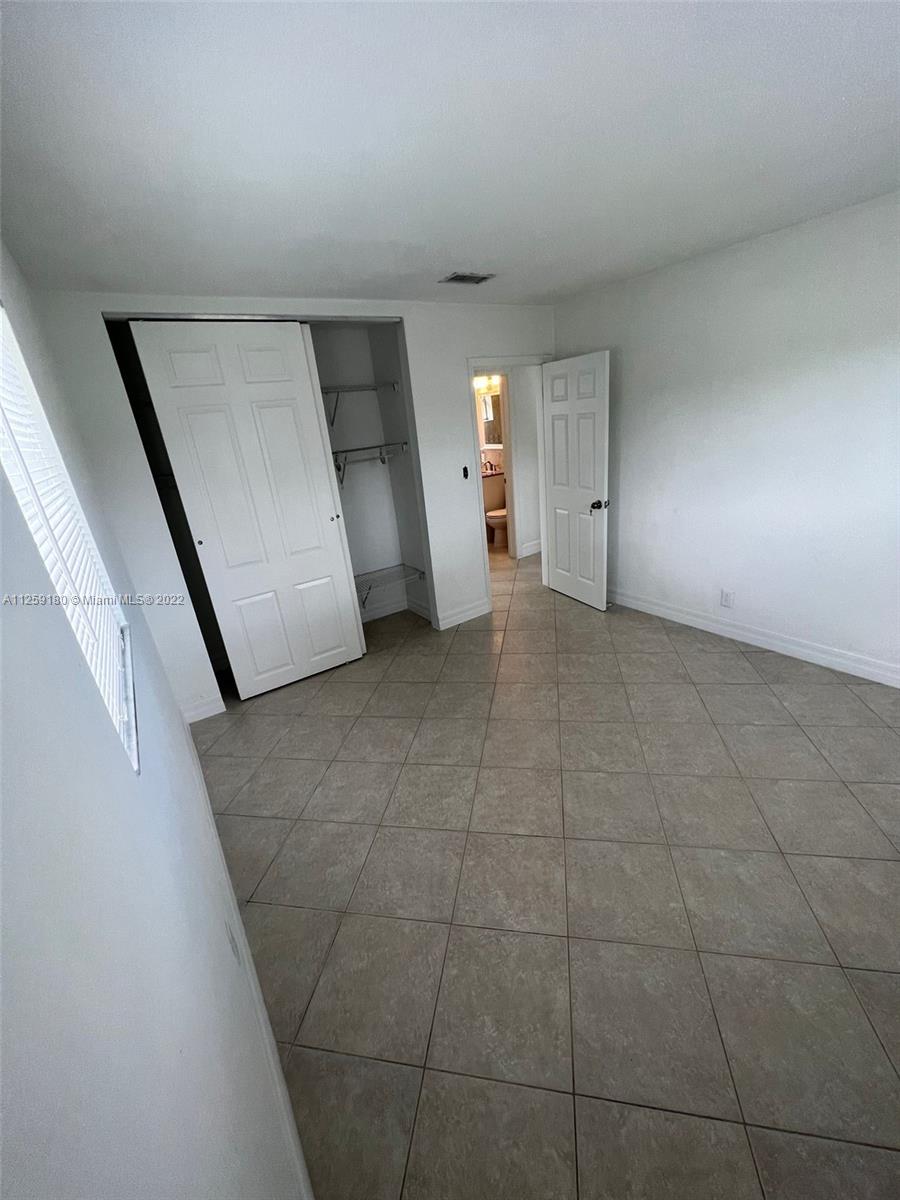 SOUTHGATE SECOND ADD - Residential Lease
