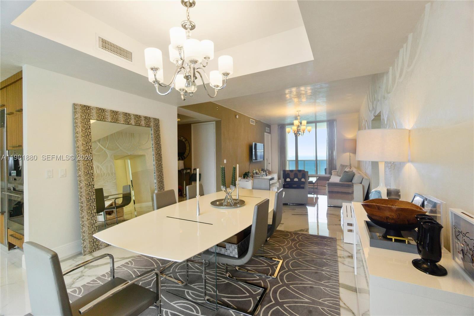 TDR TOWER III CONDO - Residential