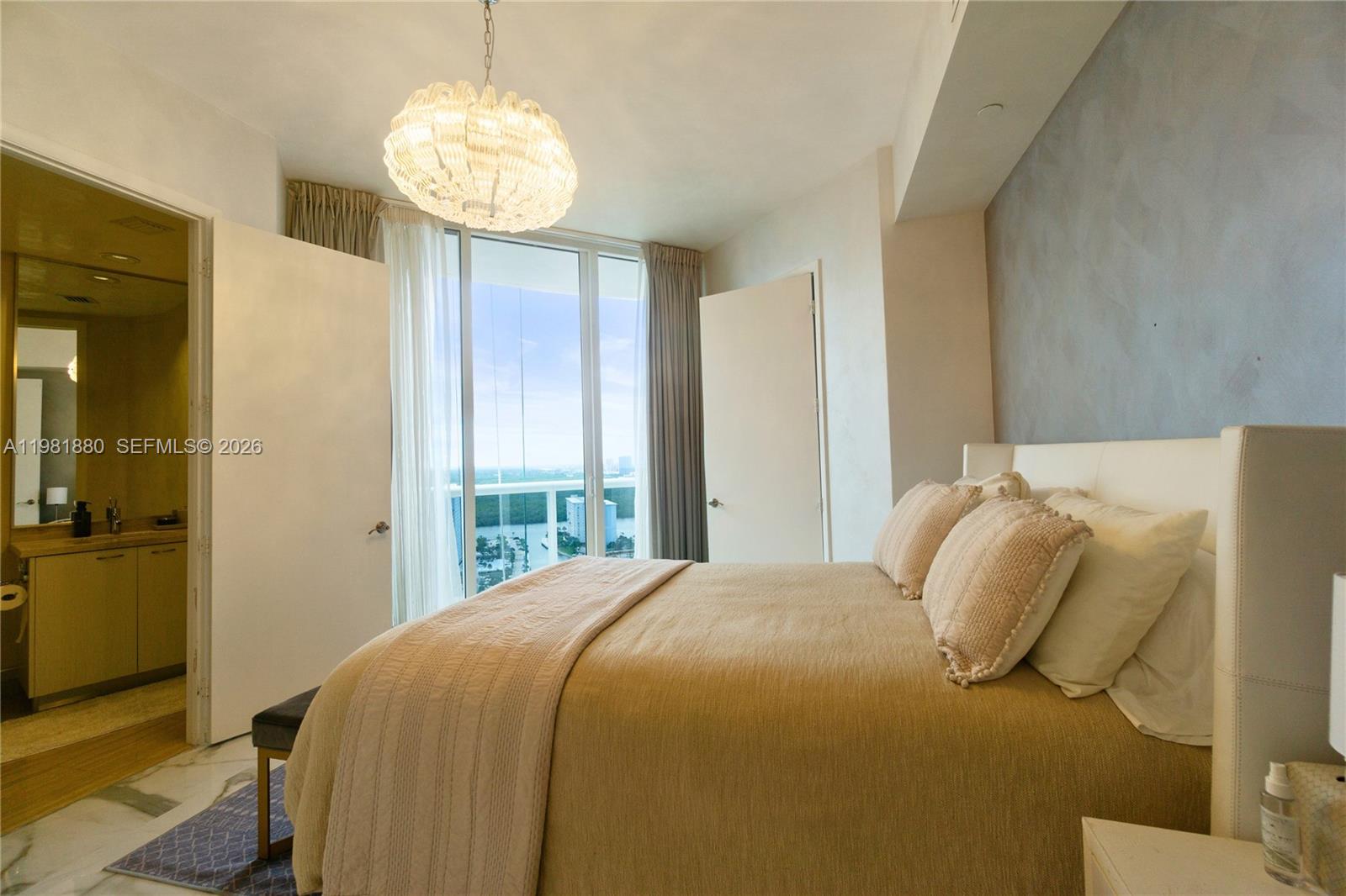 TDR TOWER III CONDO - Residential