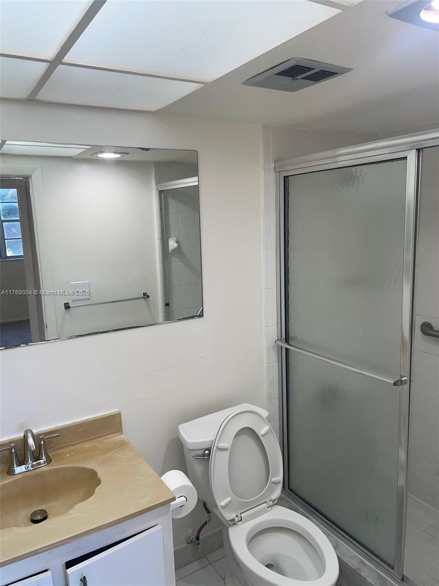 OMEGA CONDO NO 4 - Residential Lease