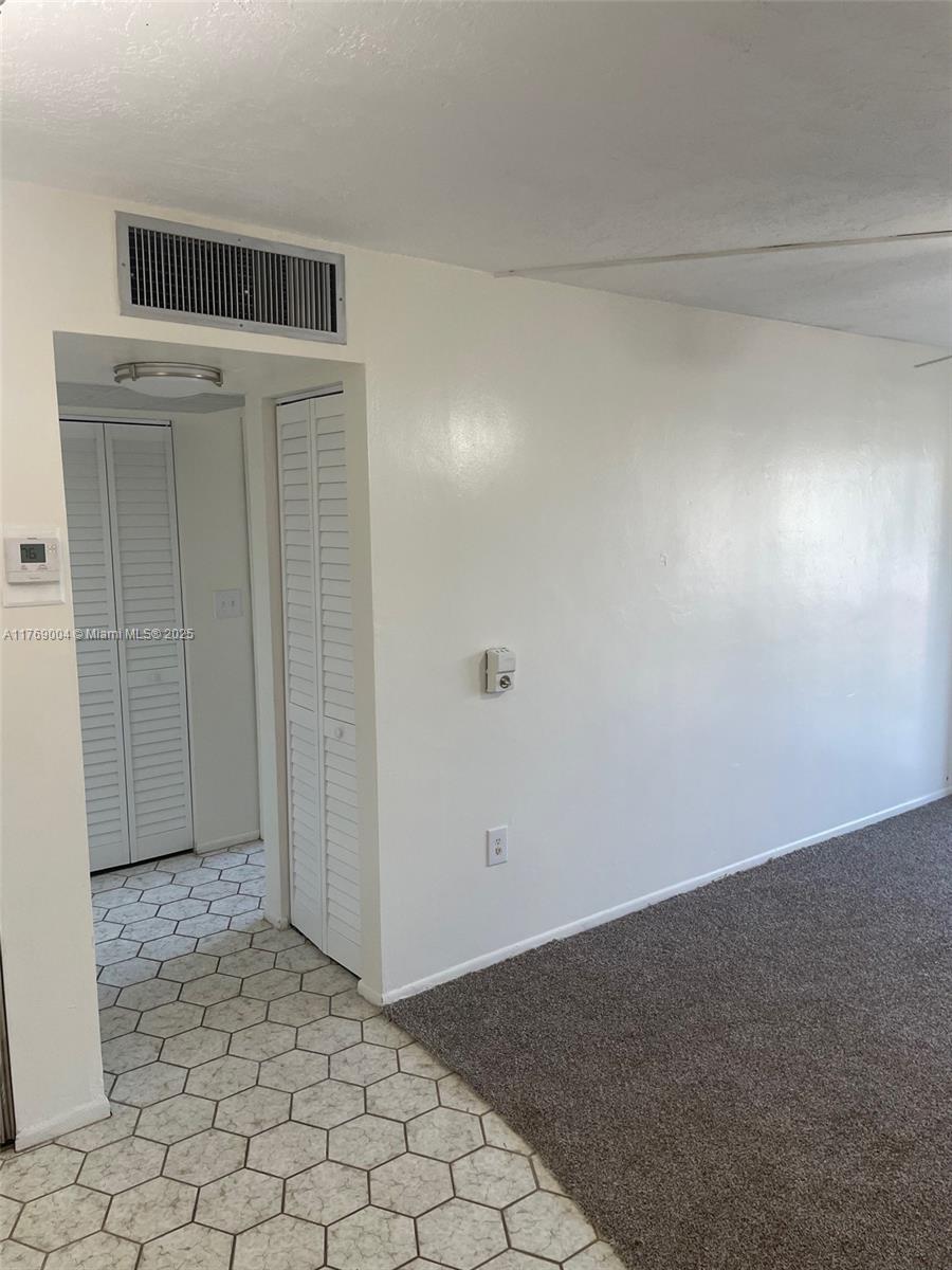 OMEGA CONDO NO 4 - Residential Lease