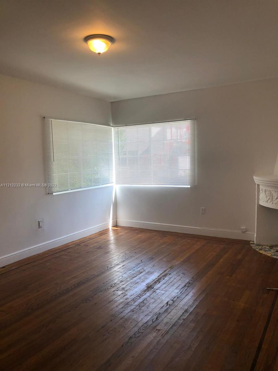 MERIDIAN DECO CONDO - Residential Lease