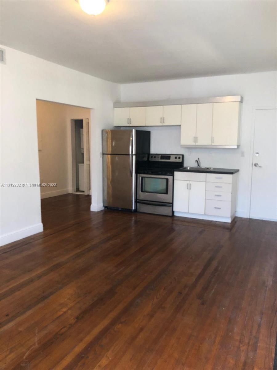 MERIDIAN DECO CONDO - Residential Lease