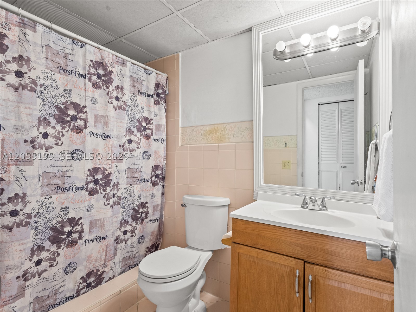 VERSAILLE GARDENS I CONDO - Residential