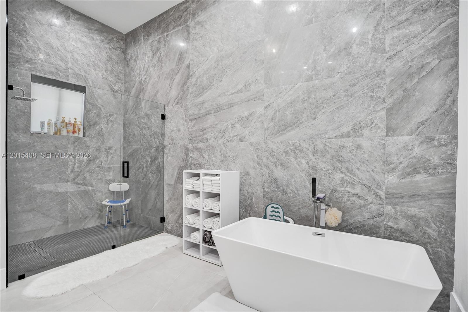 SHADY RIDGE ESTATES - Residential