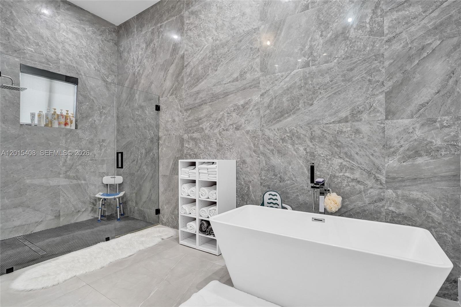 SHADY RIDGE ESTATES - Residential