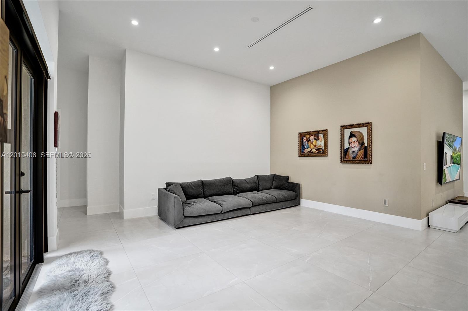SHADY RIDGE ESTATES - Residential