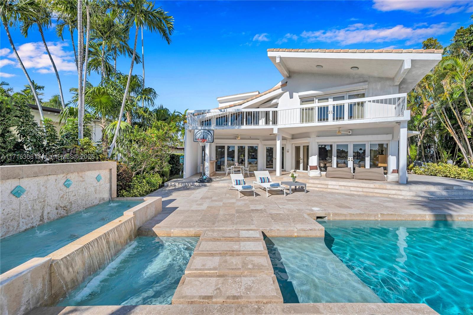BISCAYNE POINT - Residential
