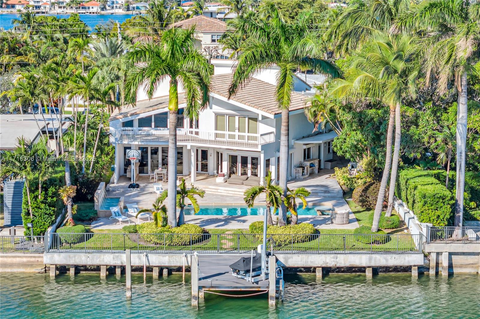 BISCAYNE POINT - Residential