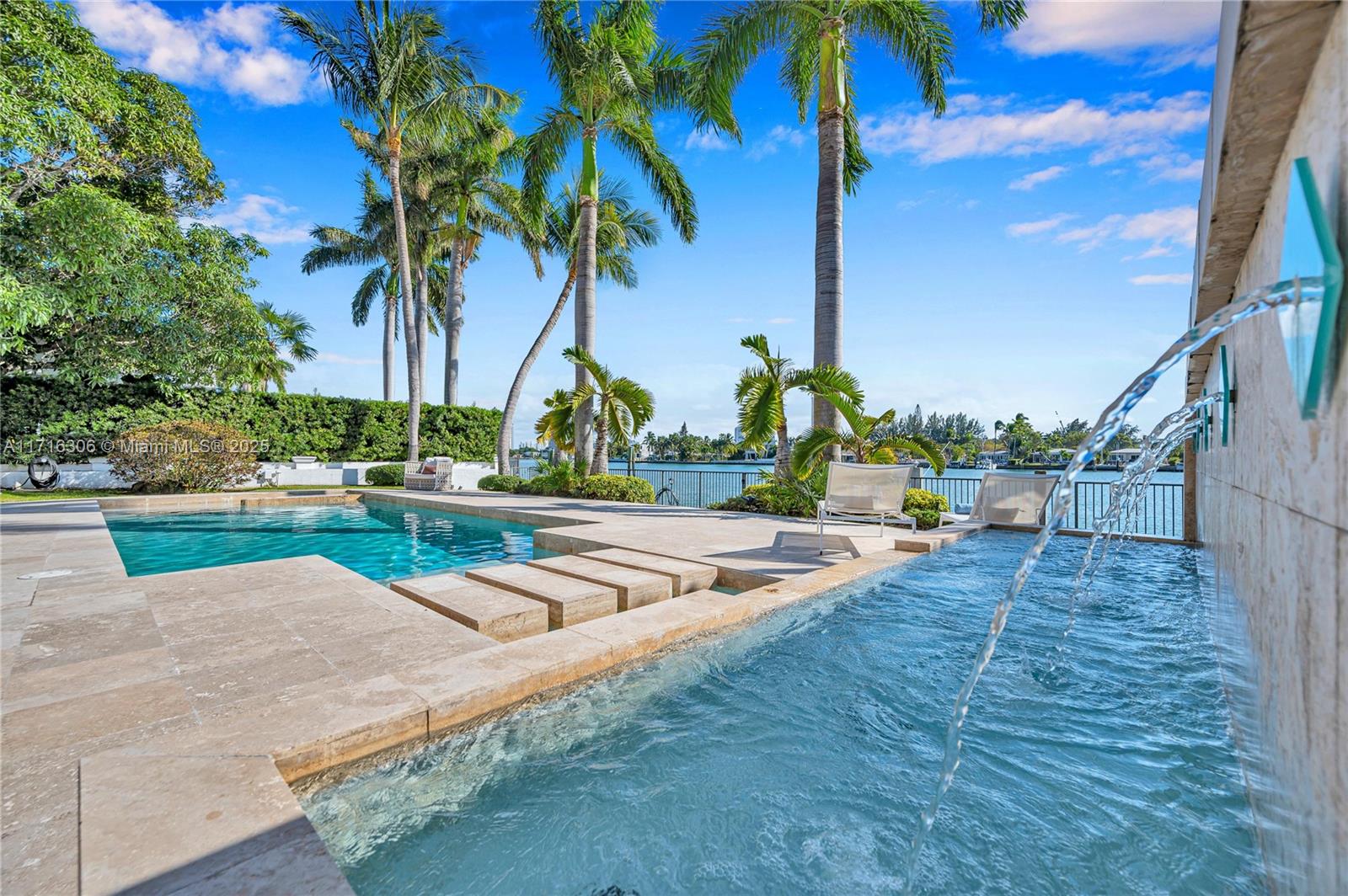 BISCAYNE POINT - Residential