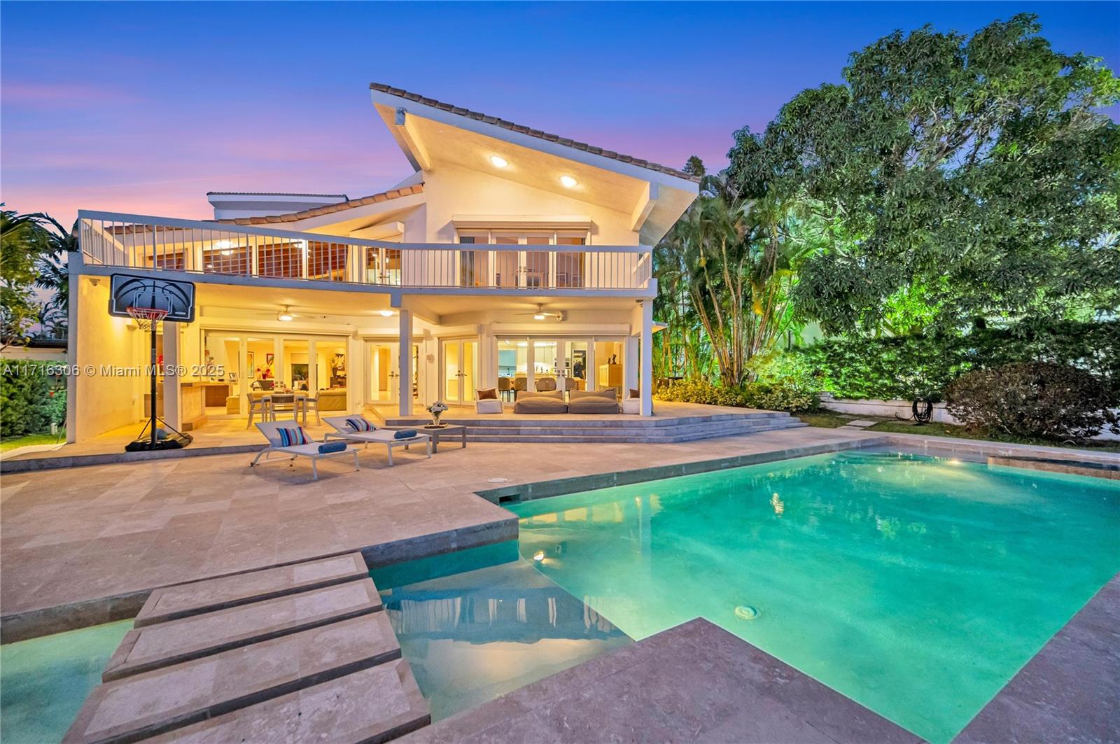 BISCAYNE POINT - Residential