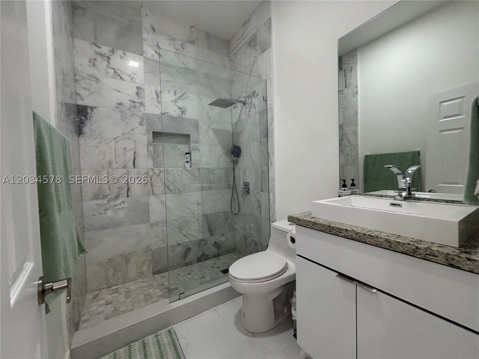 POINCIANA AT SUNSET LAKES - Residential Lease