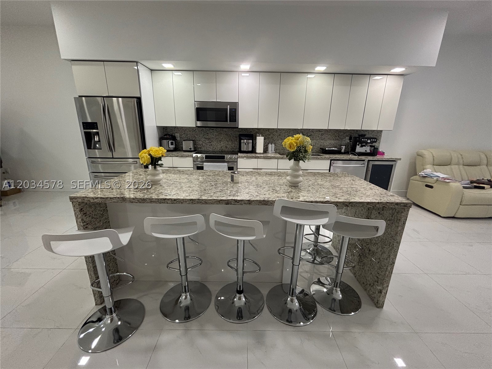 POINCIANA AT SUNSET LAKES - Residential Lease
