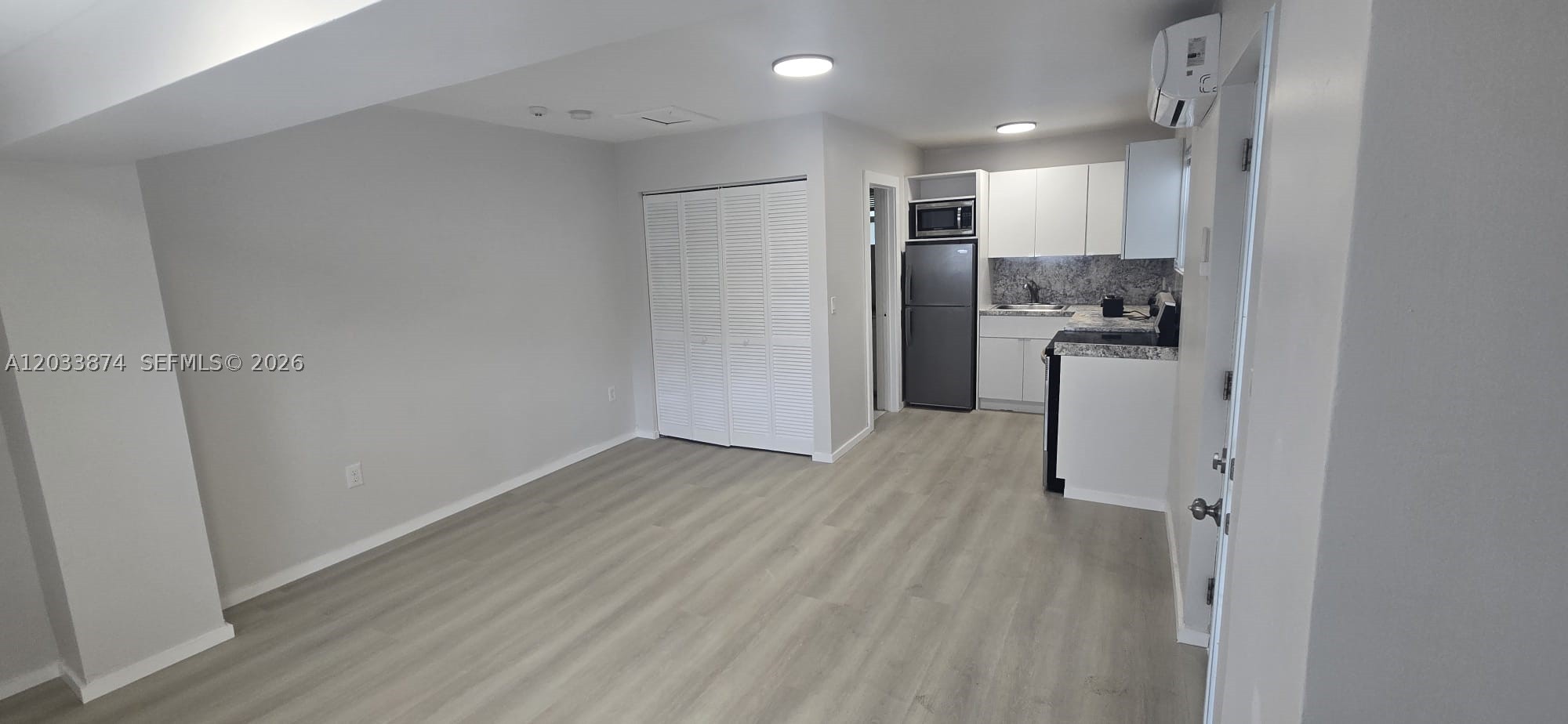 NORTH GATE - Residential Lease