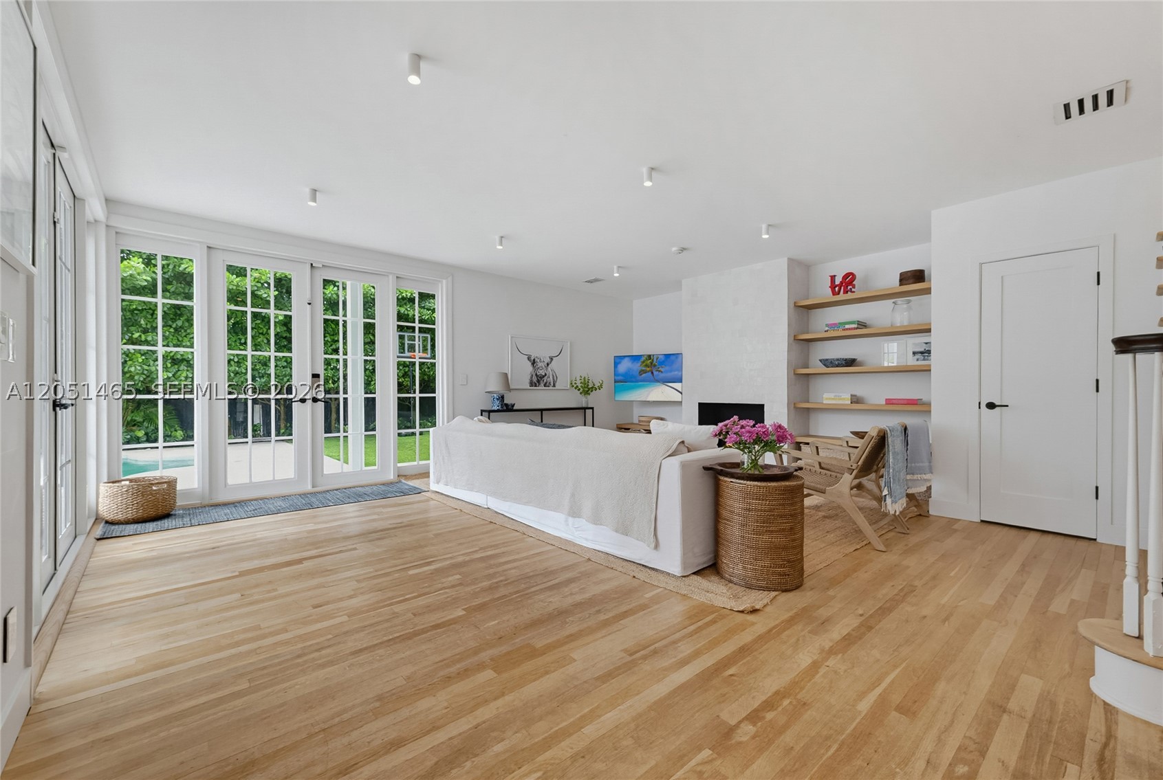SOUTHERN PINES - Residential