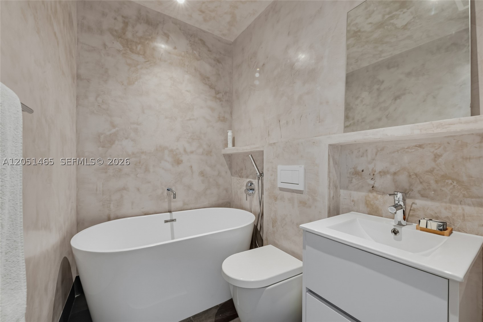 SOUTHERN PINES - Residential