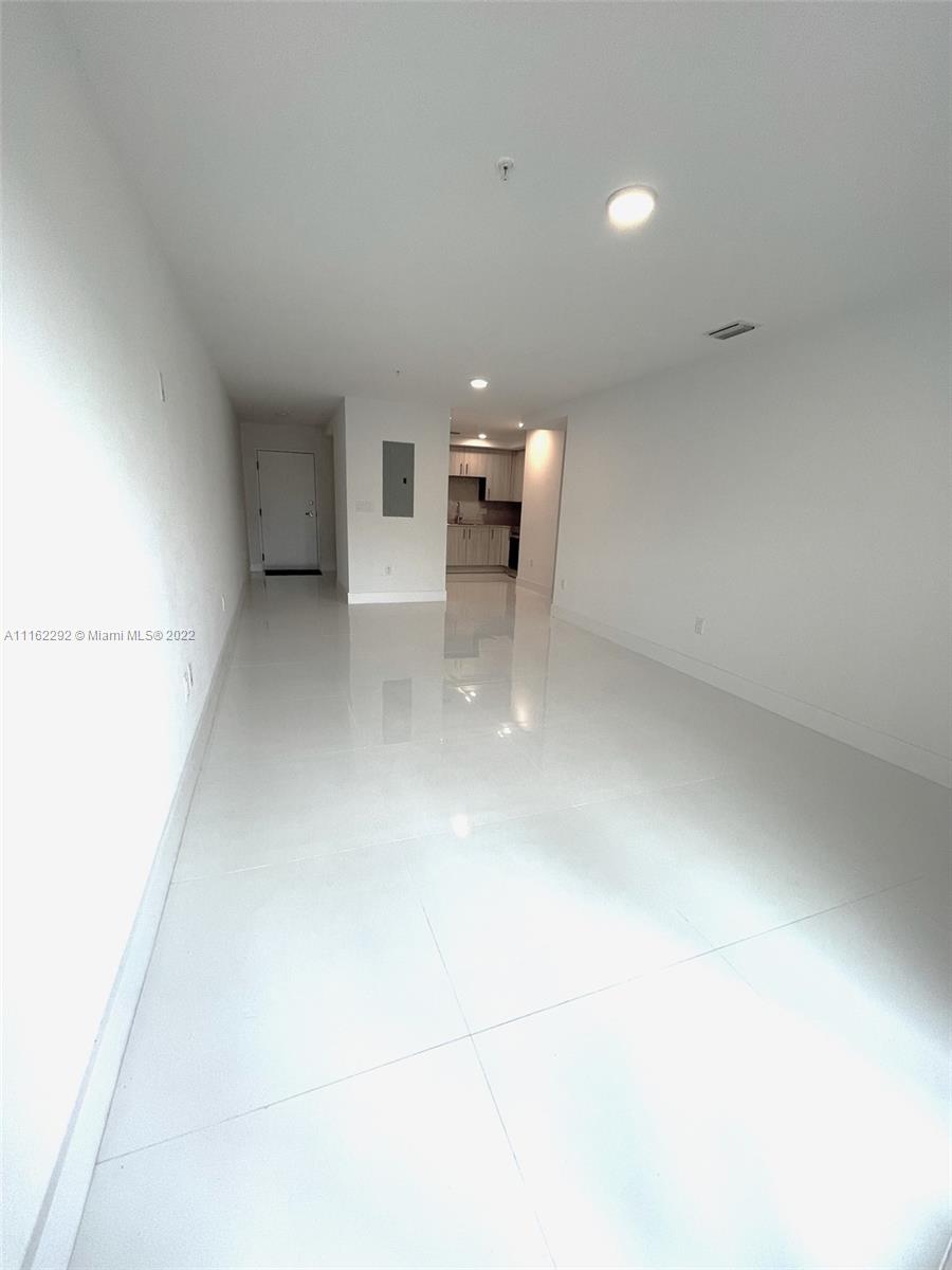 FLORIDA FRUIT LAND COMPAN - Residential Lease